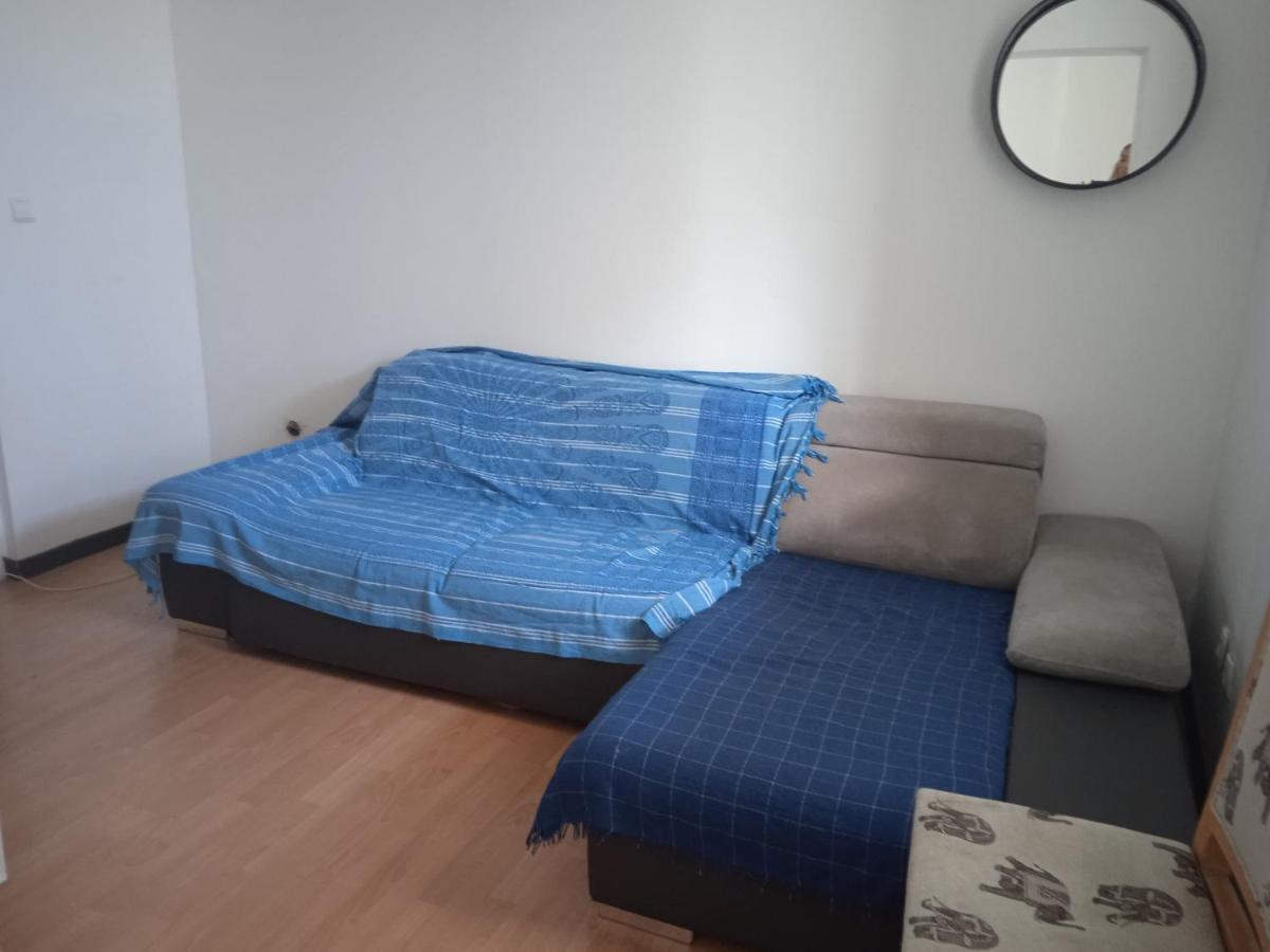 Logement Frontiere Du Luxembourg Nilvange 외부 사진