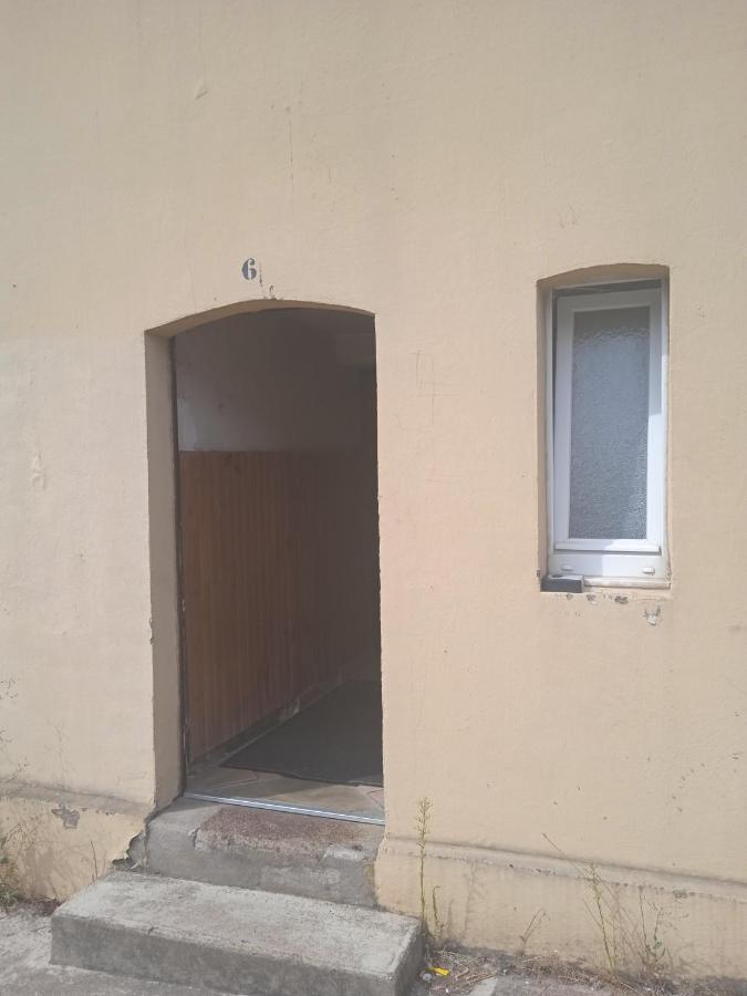 Logement Frontiere Du Luxembourg Nilvange 외부 사진